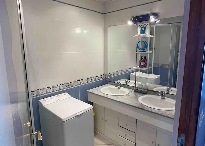 アパート T3 Face A La *